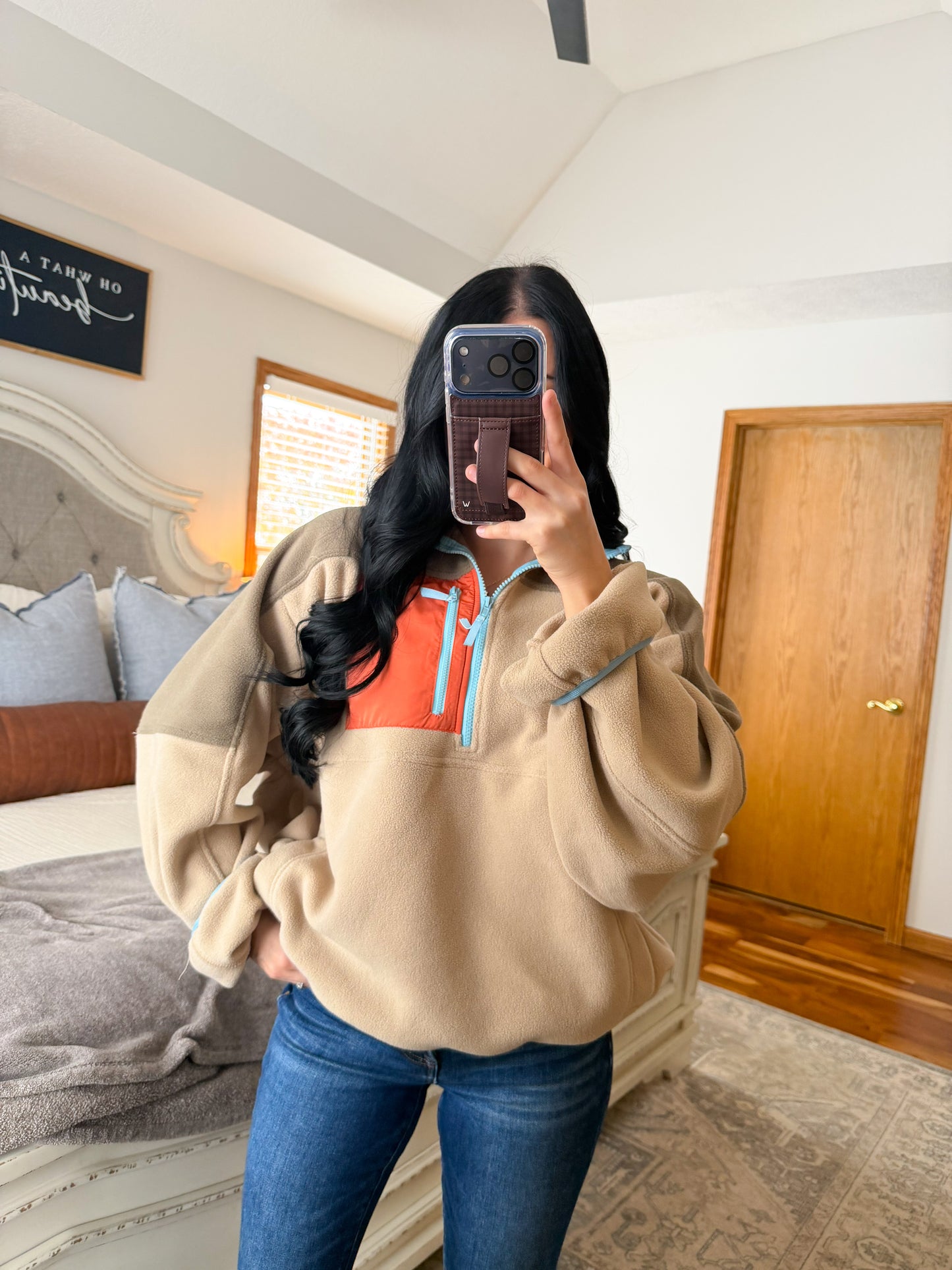 Colorblock Fleece Pullover