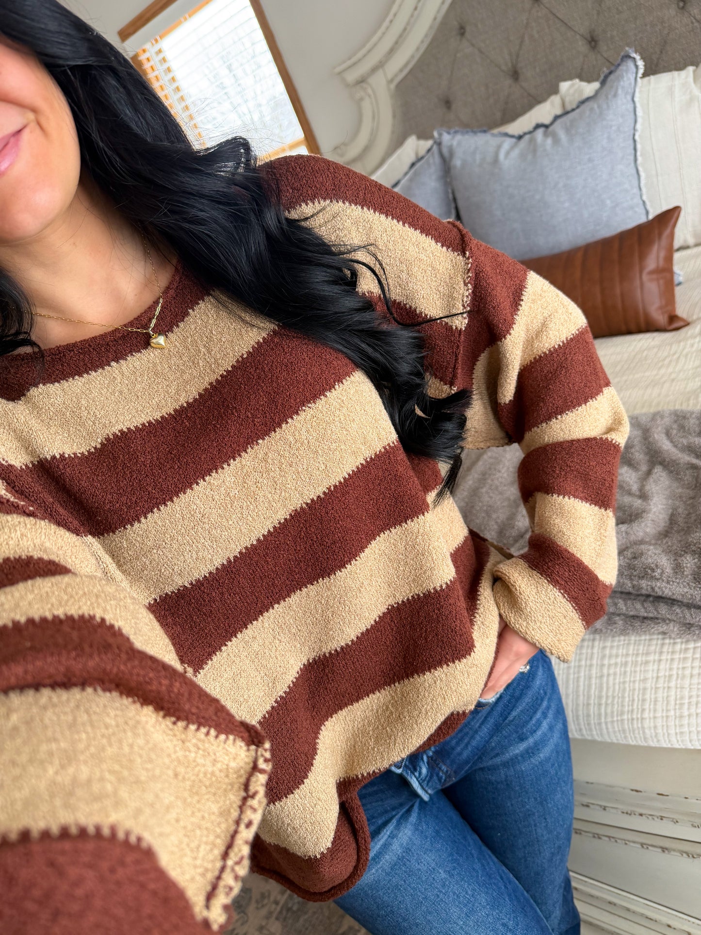 The Kambree Sweater- Cranberry/Tan