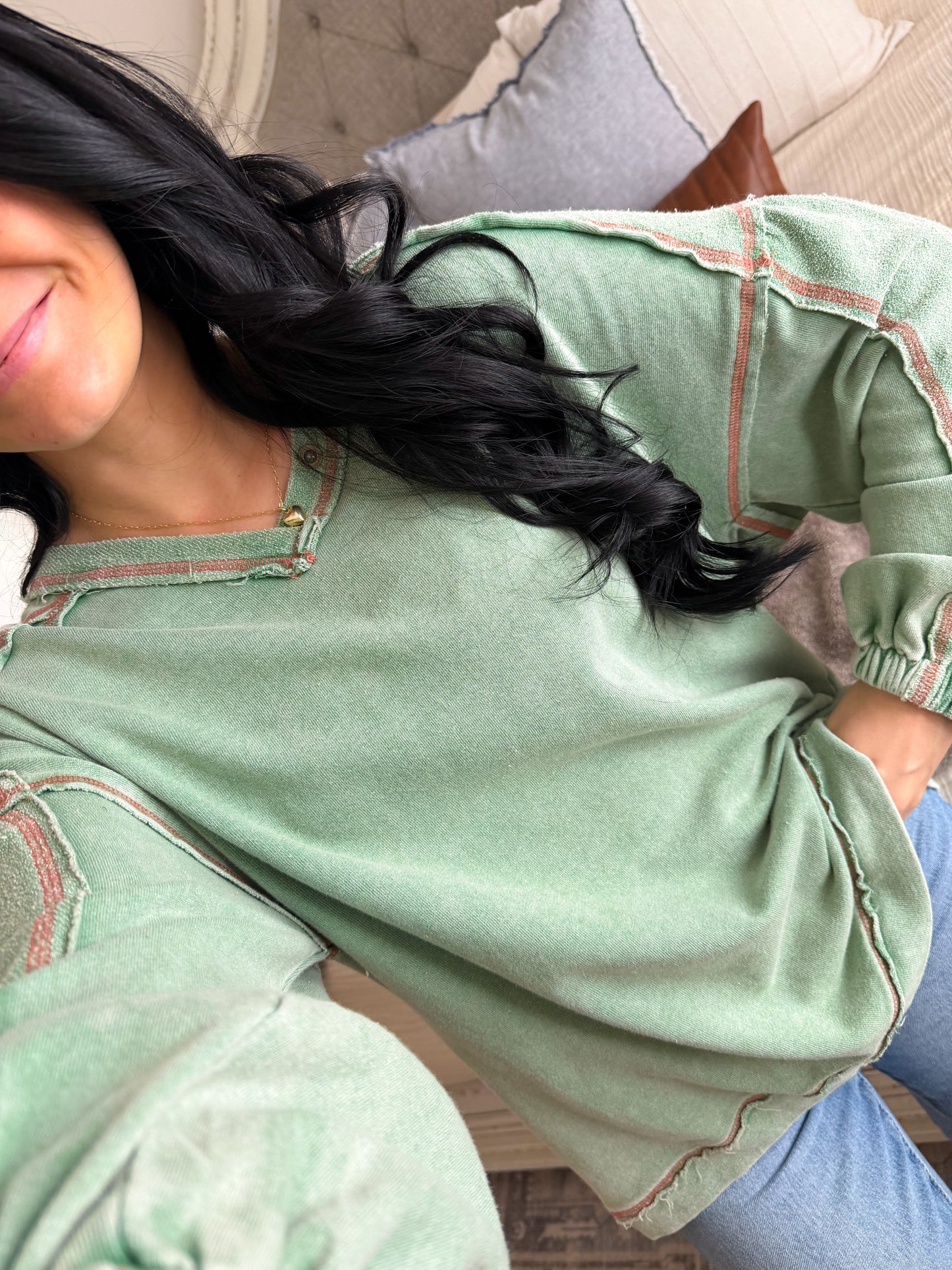 Mindy Mineral Washed Pullover- Green/Red