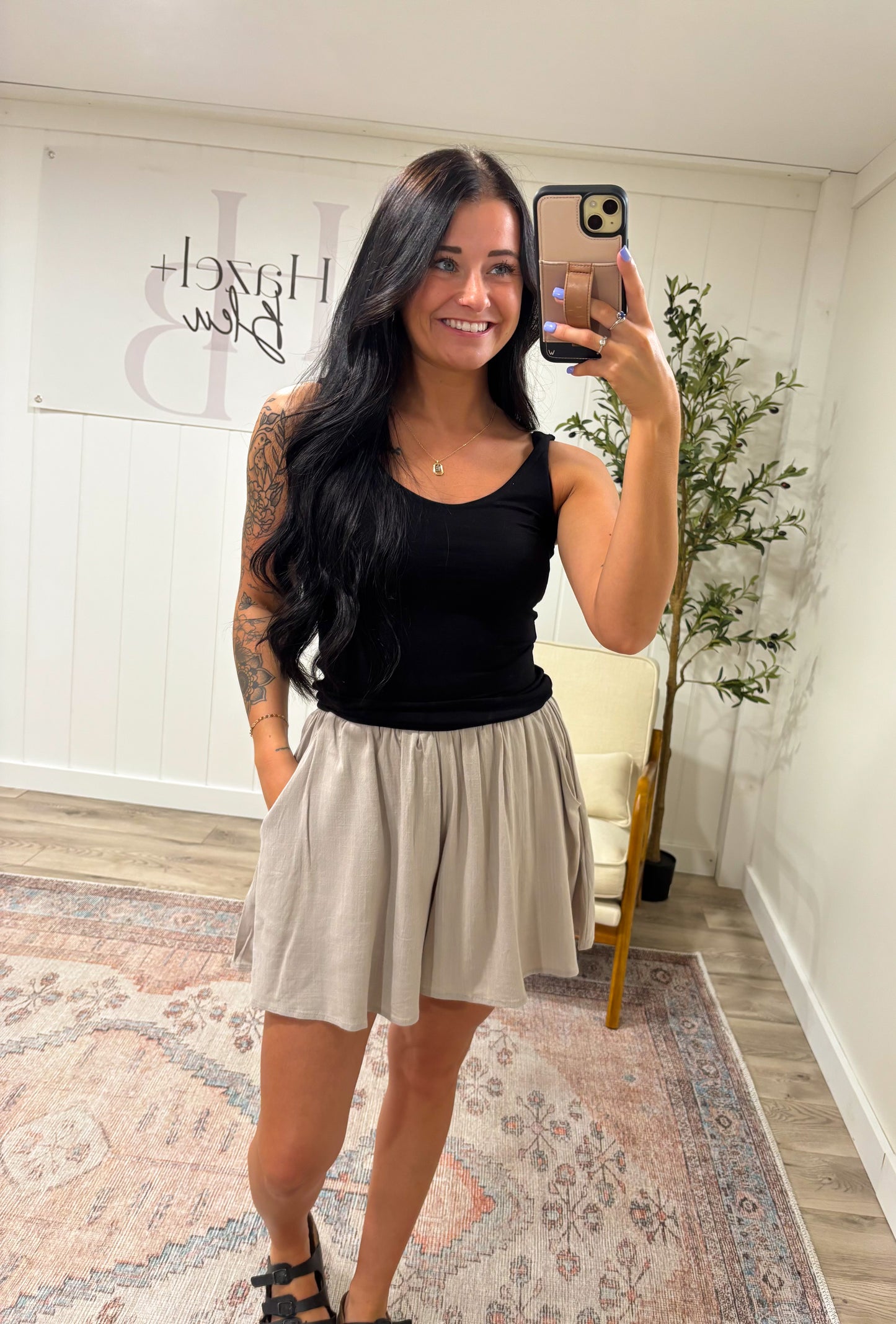 Flowy Shorts- Sand Beige