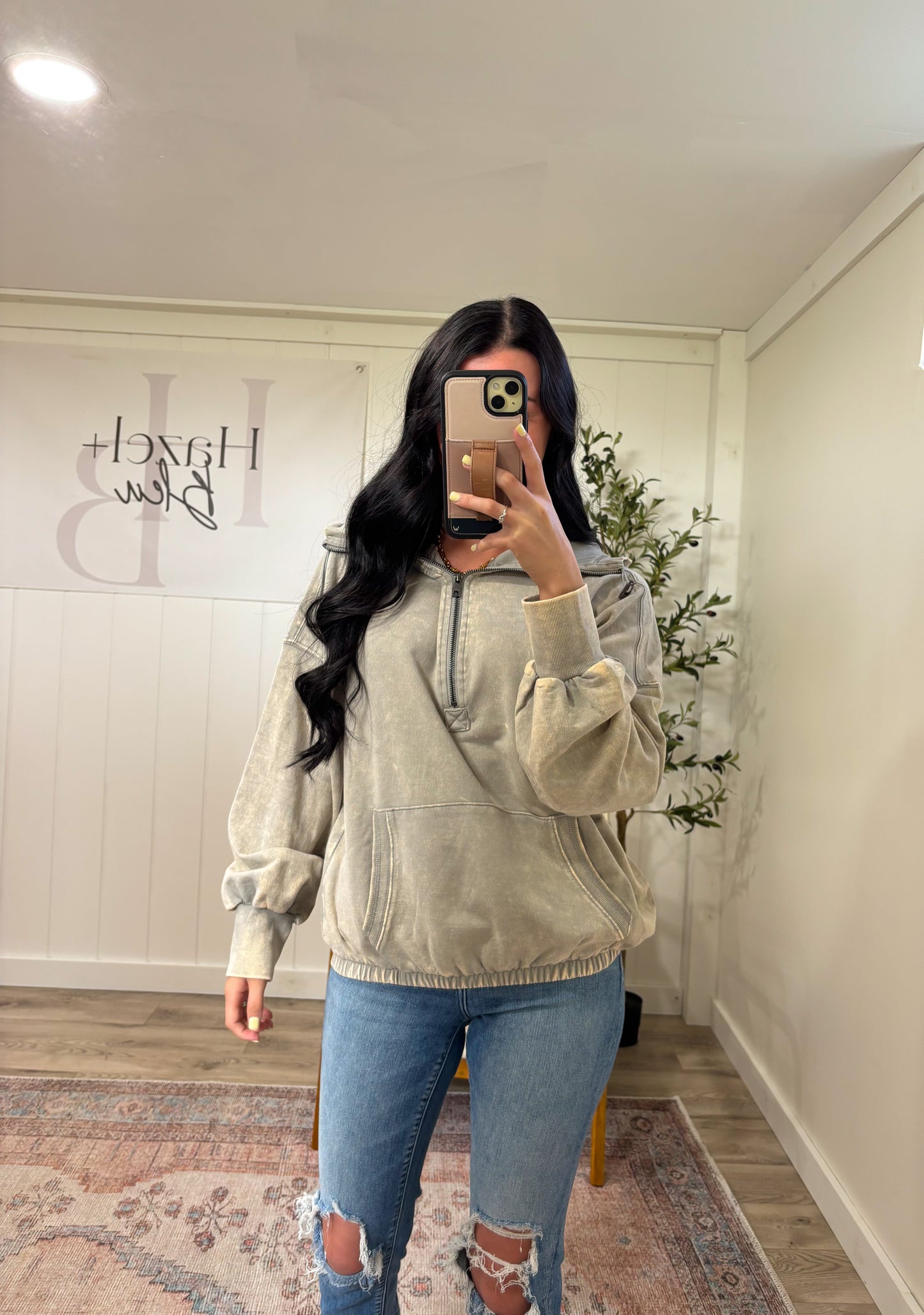 Banks Sweatshirt- Sleet