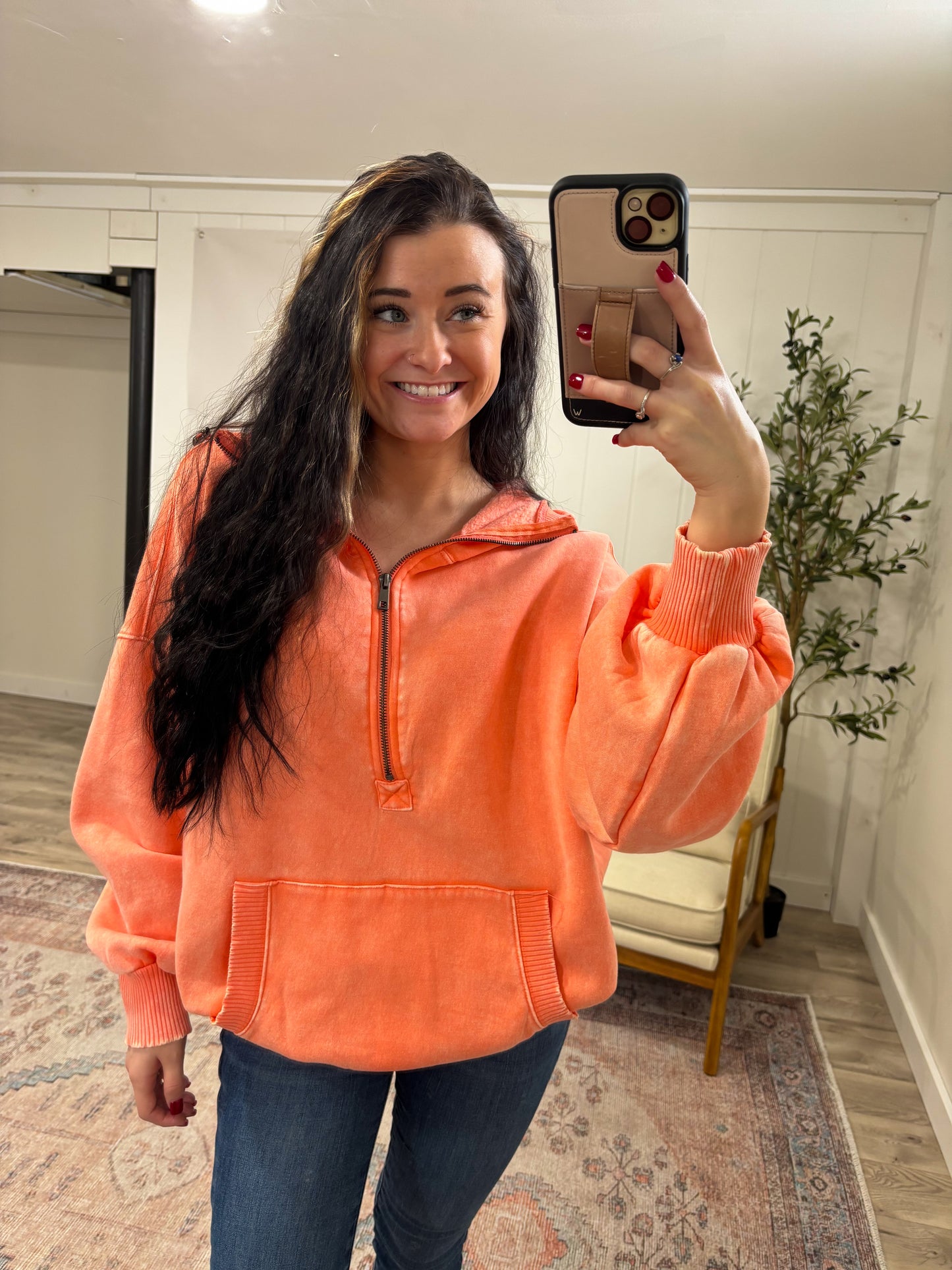 Banks Sweatshirt- Coral