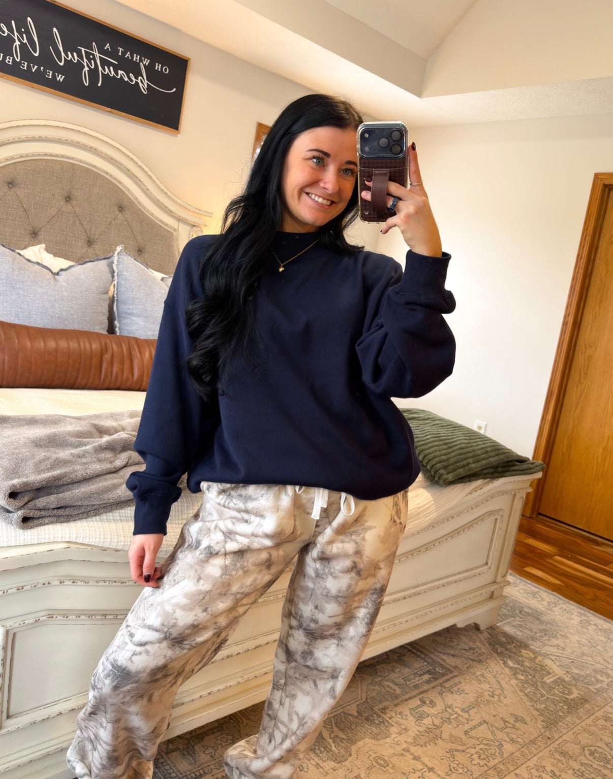 Hailey Mockneck- Navy