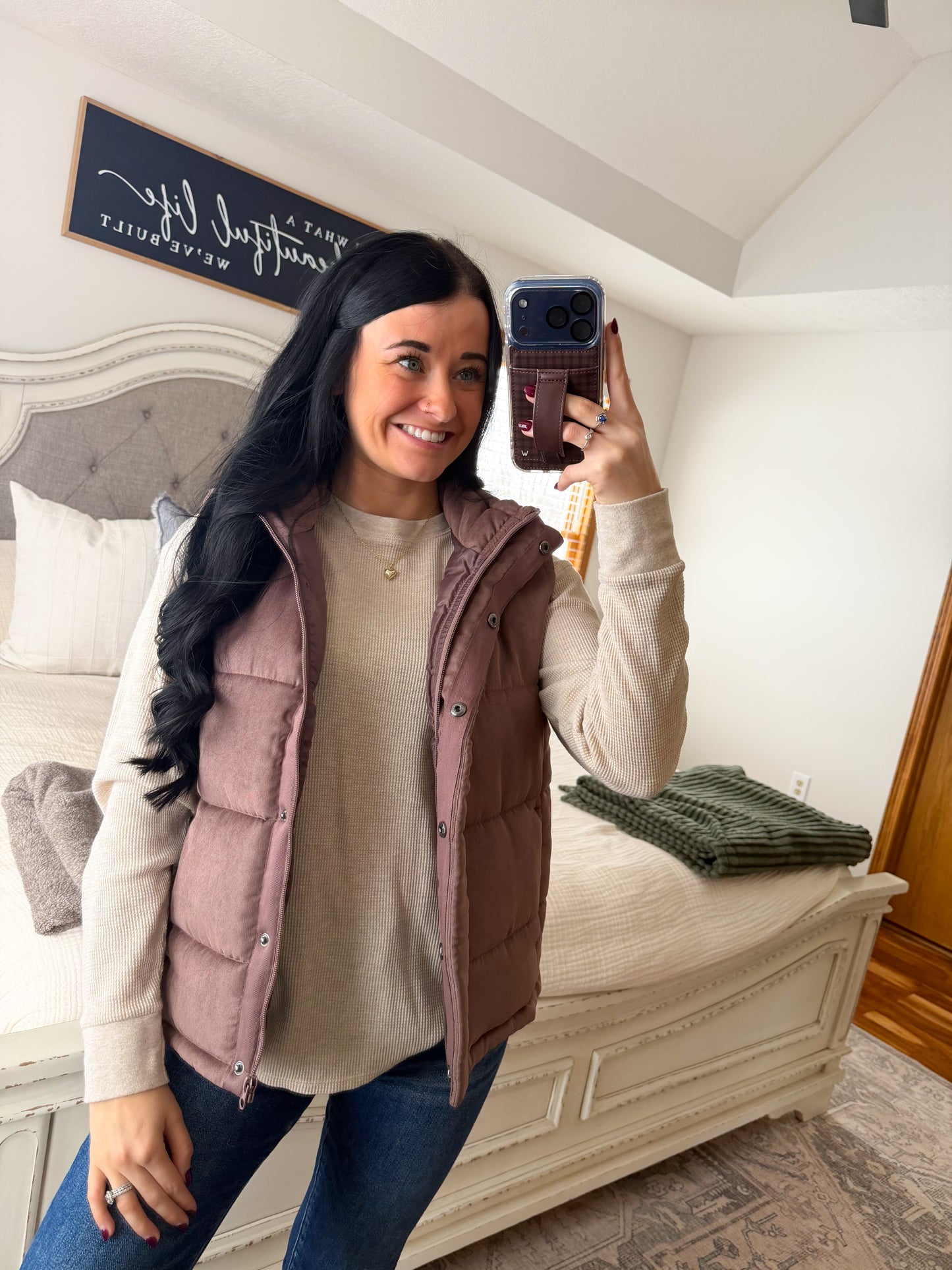 Suede Puffer Vest- Cocoa