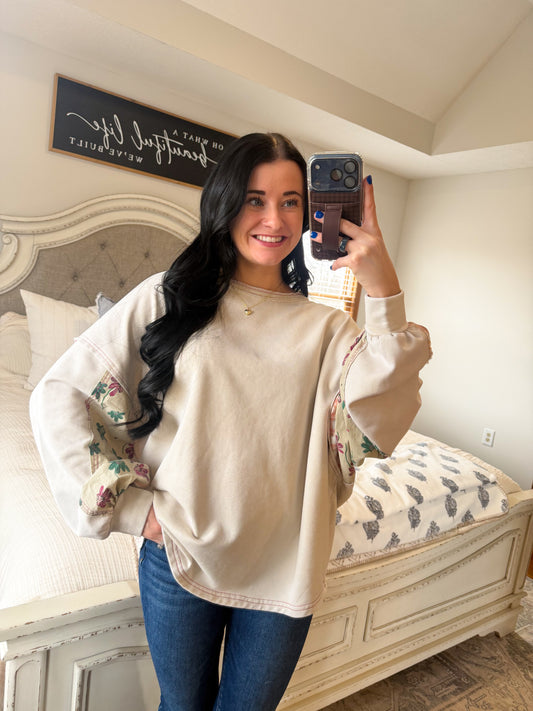 Carlie Pullover- Mushroom