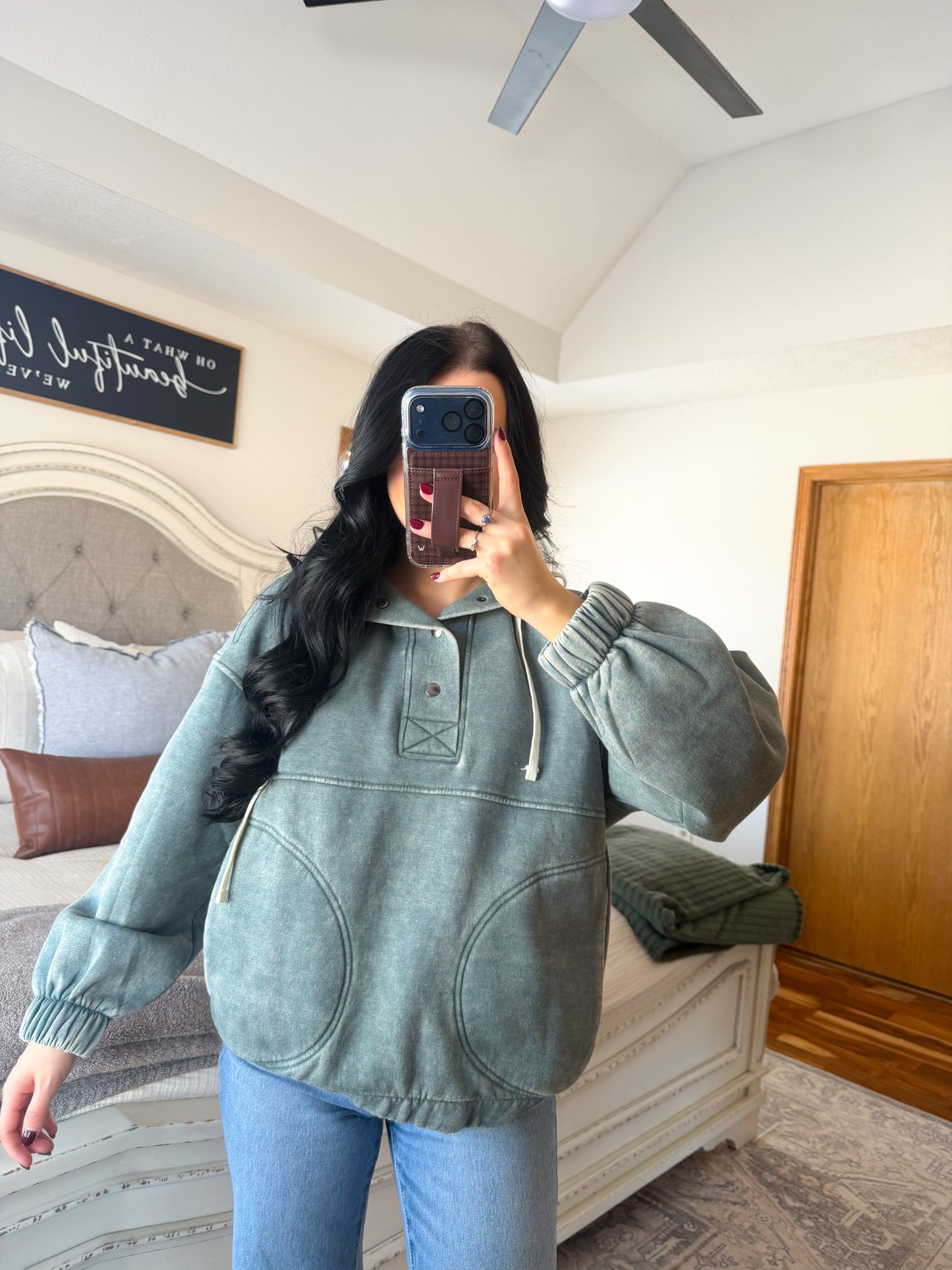 Hallie Sweatshirt- Ash Jade