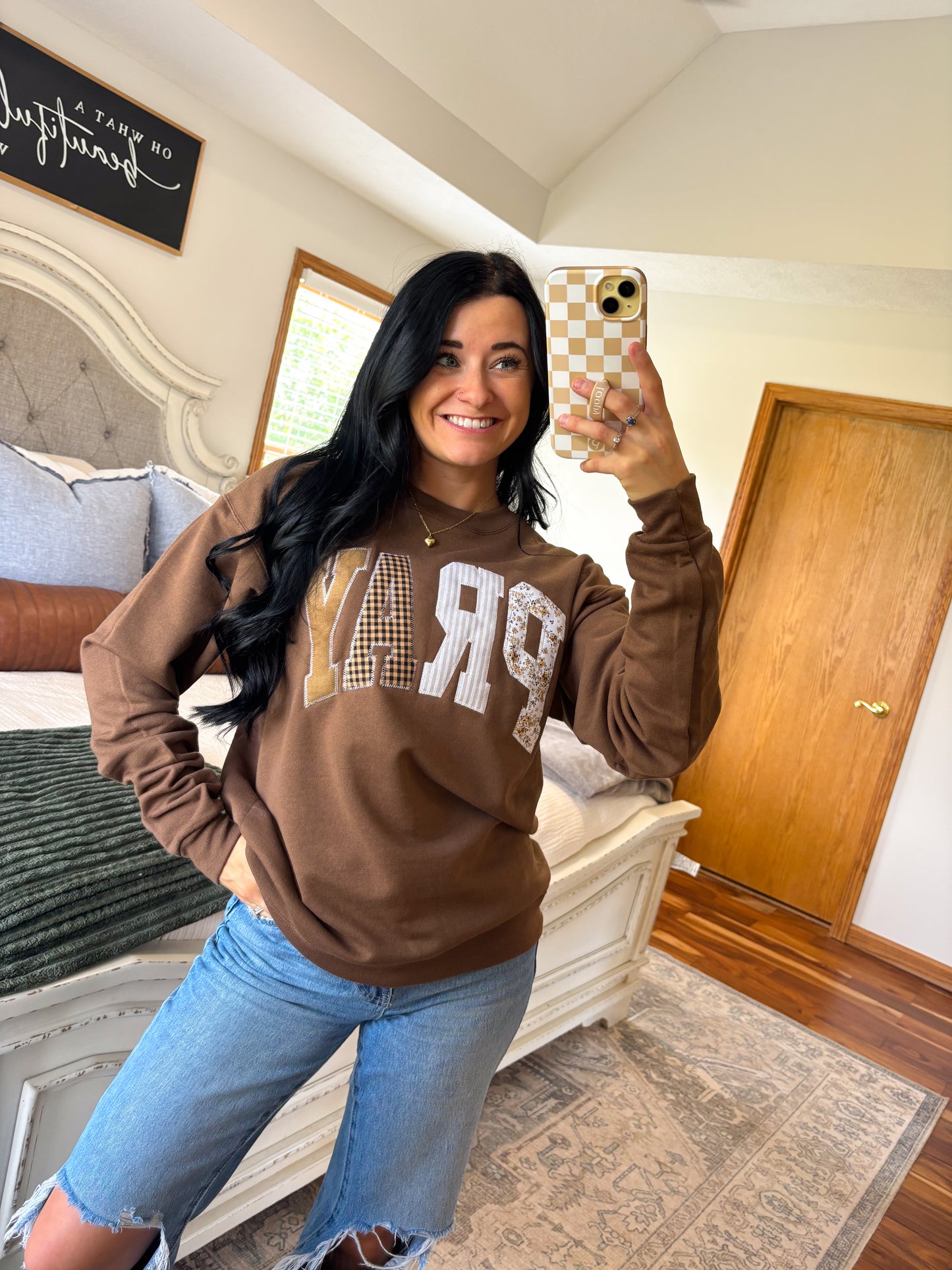 Pray Graphic Pullover- Espresso