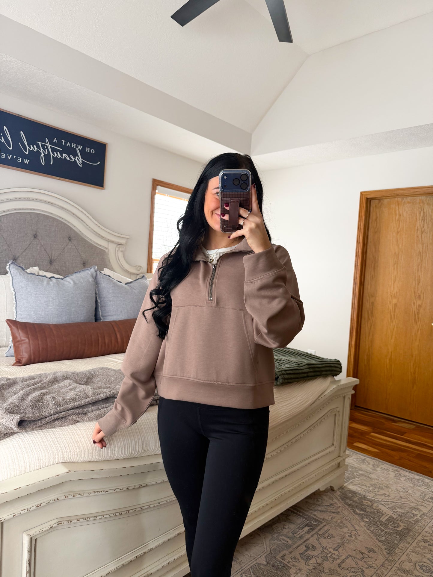 Sydney Scuba Pullover- Cocoa