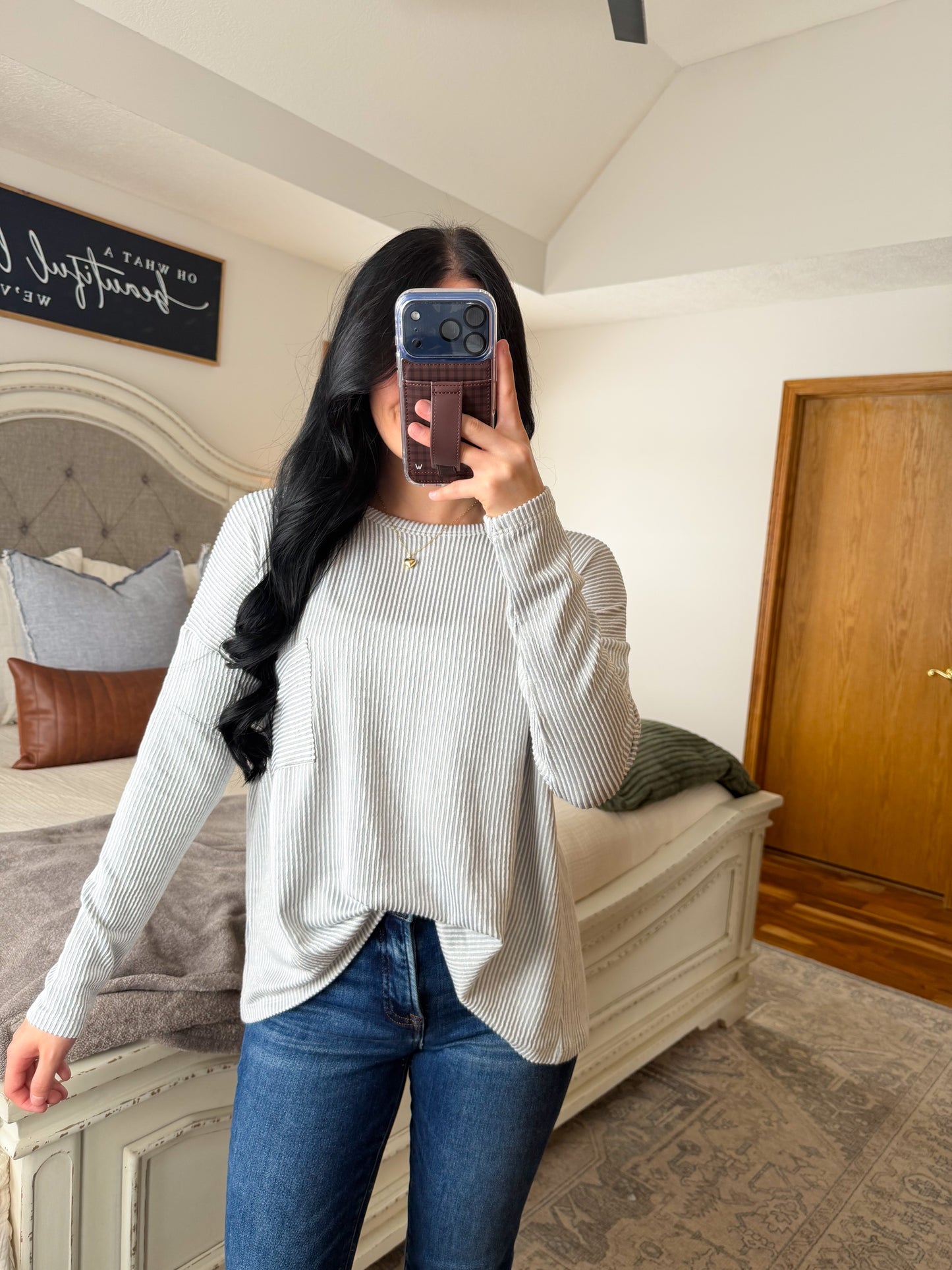 Cassidy Long Sleeve Ribbed Top- Lt Grey