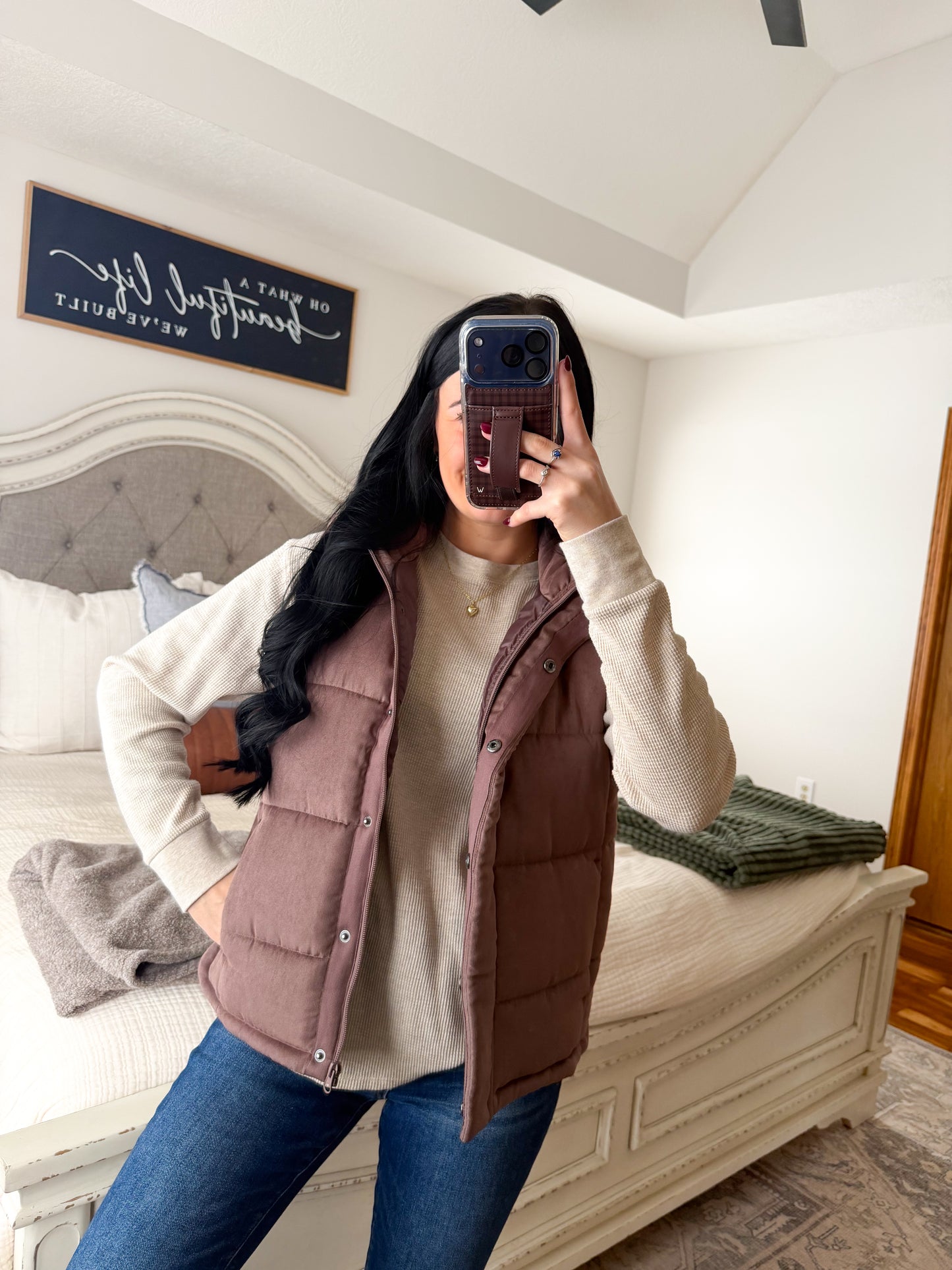Suede Puffer Vest- Cocoa
