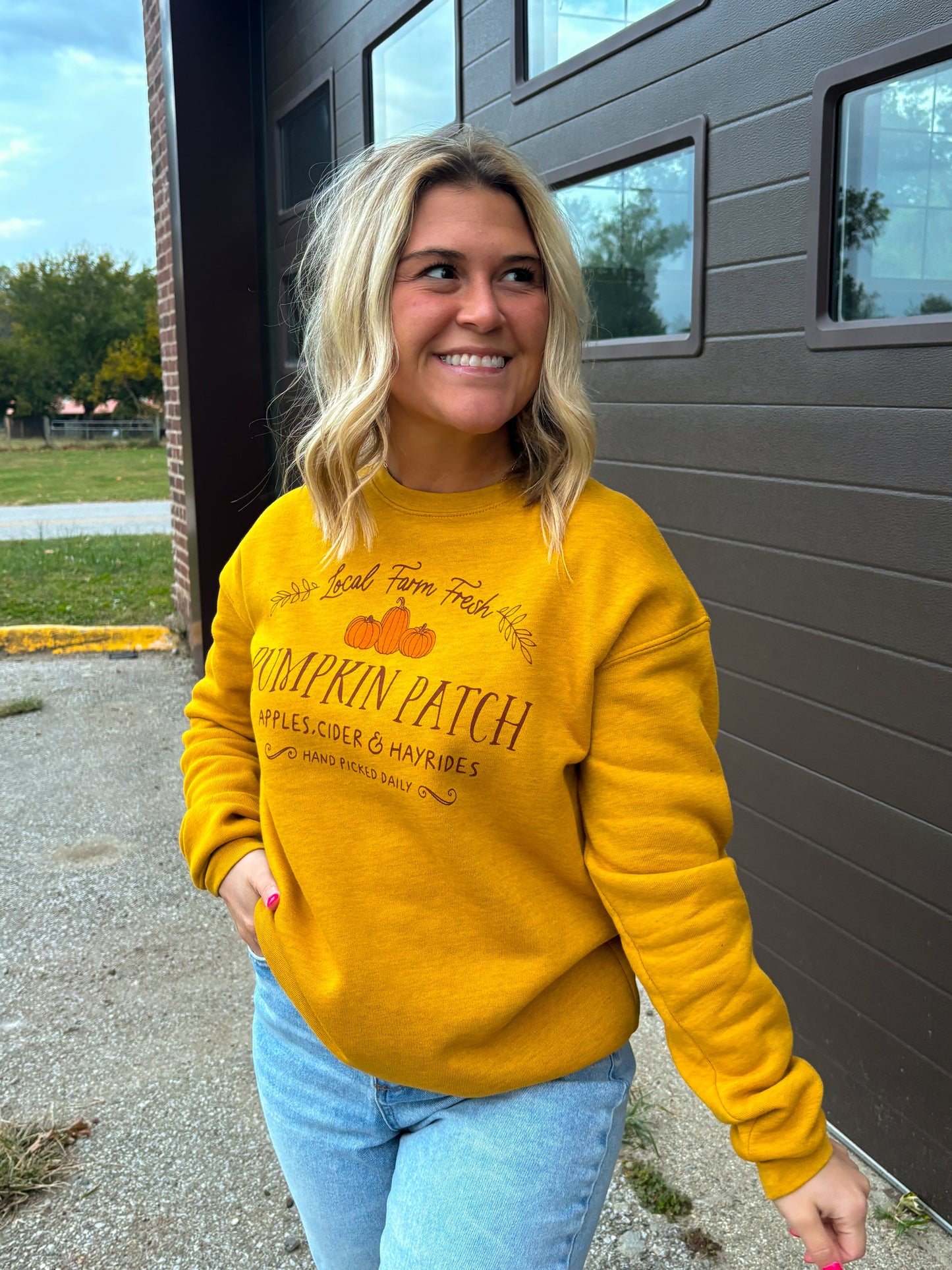 Pumpkin Patch Pullover- Heathered Mustard